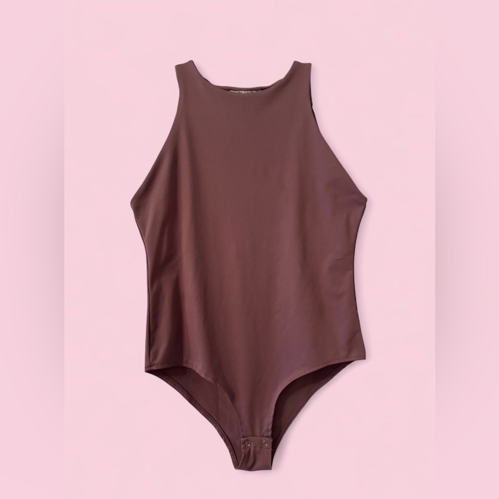 Reoria L Plum Purple Sleeveless High Neck Bodysuit Snap Closure